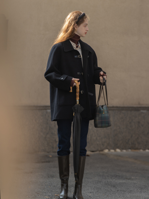 CAEL handmade wool buckle short coat_black