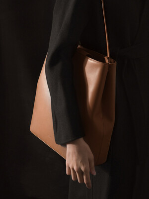 Aline medium shoulder bag Caramel