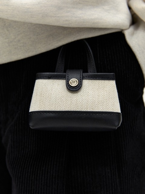 백액세서리 - 드파운드 (DEPOUND) - micro mini town bag charm - herringbone ivory