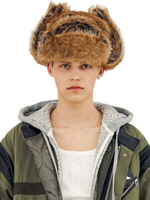 Shapka Trooper Fur Hat_[Brown]