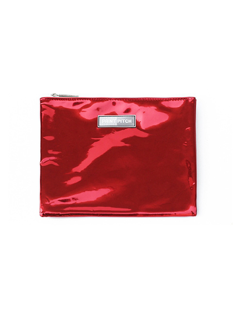 multi pouch red