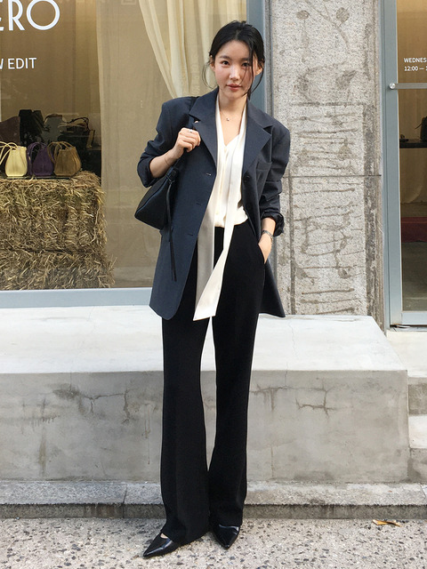 프론트로우 [Drama Signature] Relaxed Bootcut Trousers_2color
