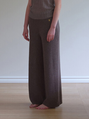 Cashmere 100% Hilda Straight Knit Pants (Sepia Brown)