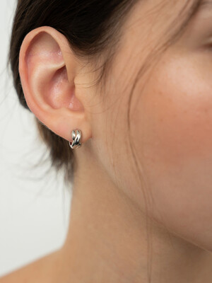 [단독]Bold knot hoop earrings, Meline