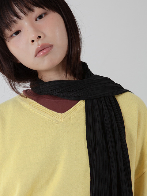 지지 pleats long scarf - black