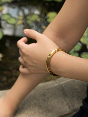 Flare Bracelet-gold