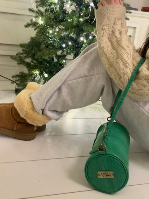 숄더백 - 더블쿼츠 (doublequotes) - Butter round shoulder bag Forest green