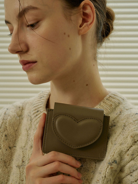 長財布 you a use Wonder wallet (Lizard khaki) you a use | Official web-site