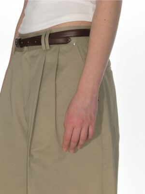 RIVET BERMUDA PANTS_BEIGE