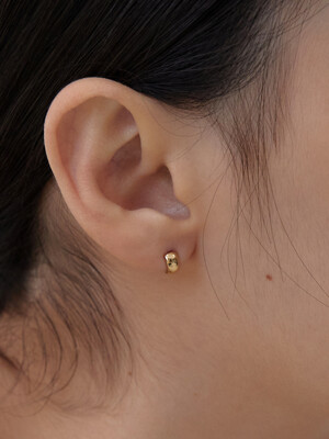Zoe earring