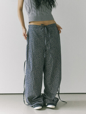 Rose code pants / Gray