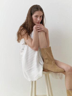 Carry Barrette Real Cowhide Suede Boots