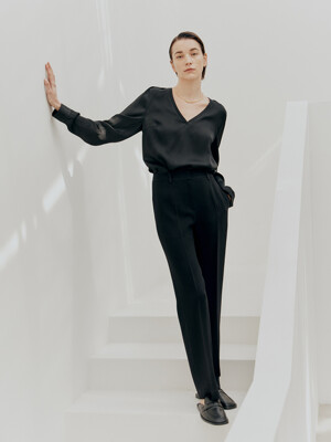 Black Straight Leg Trousers (JUSS203)