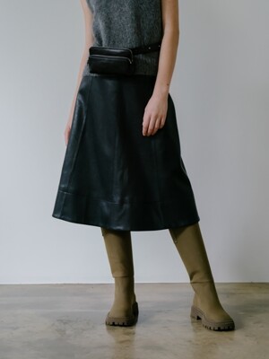 Eco-leather Flare Skirt _ black