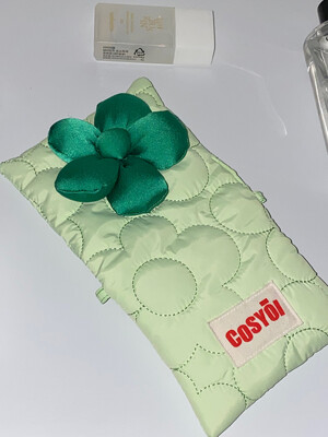 FLOWER PADDED BAG ( YELLOW GREEN )