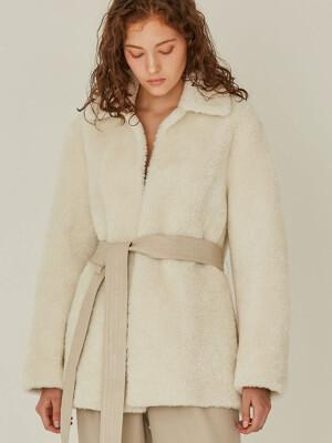 HERE SHEARLING JACKET (IVORY)