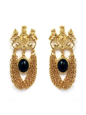 chain emblem earrings