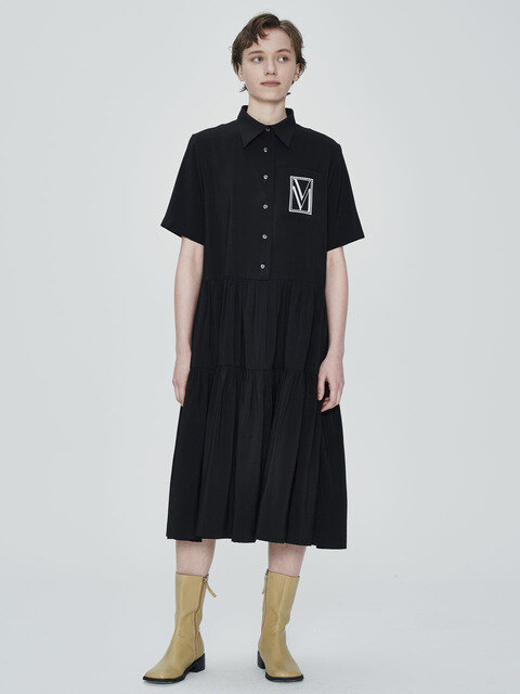원피스 - 비먼 (VIMUN) - oversized tiered dress with logo embroidery_black