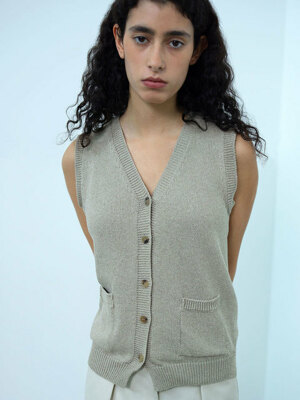 Vest Button Knit / Beige