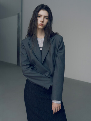 Cropped Jacket in Grey VW4AJ052-12