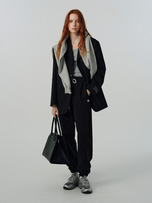 UNISEX LEATHER LOGO SWEAT PANTS BLACK_UDPA5A101BK