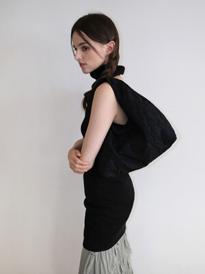 Draped Mini Bag _ Floral Pattern [Black]