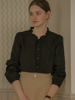 Neck frill ribbon cotton blouse_Black
