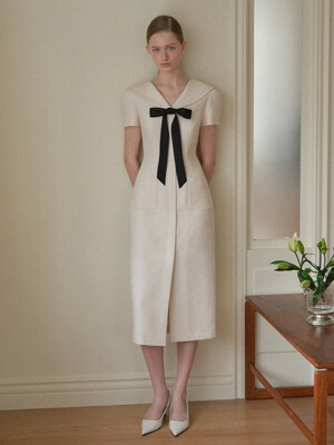 BRIA Sailor collar ribbon tie H-line long dress (Cream/Navy)