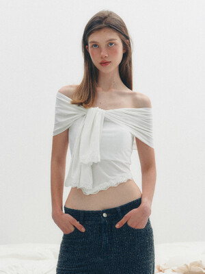 [단독]OFF SHOULDER LACE TIED T-SHIRTS_TT5S216IV