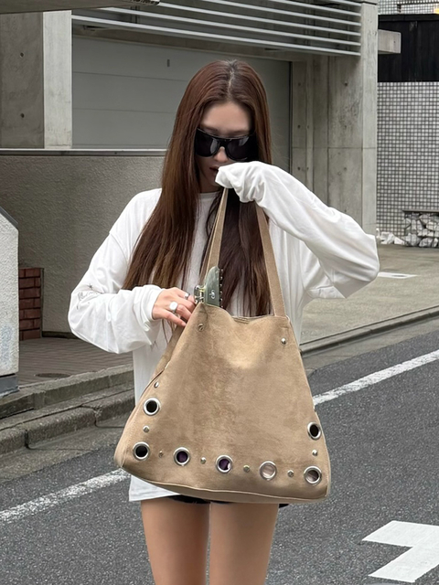 히어리 [효인X히어리]헤이즈 아일렛 스웨이드 빅백_토프베이지