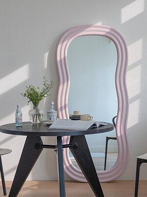 [배송 4-6주 소요] Wave Mirror (Pastel Pink / Large)