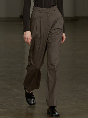 comos 913 semi-wide pintuck slacks (brown)