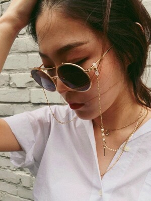 Thelma sunglass chain