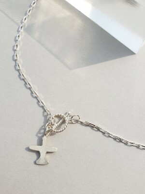 Tiny oval chain Necklace 오발 체인 비행기 실버목걸이