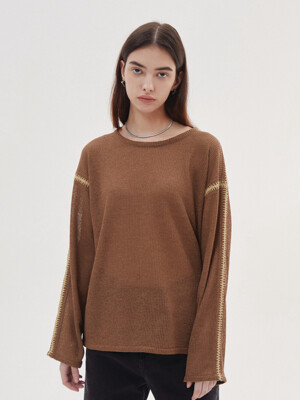 Link-stitch opaque top - brown