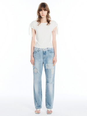 FLOWER LACE PATCH JEANS / BLUE