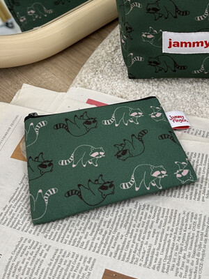 mini card pouch_ raccoon