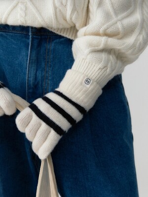 stripe knit gloves - ivory