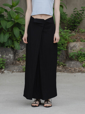 Unbalanced Wrap Maxi Skirt_black