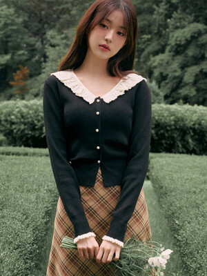 FRILL COLLAR CARDIGAN BLACK