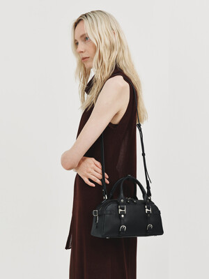 Ruskin Baguette Bag_Black
