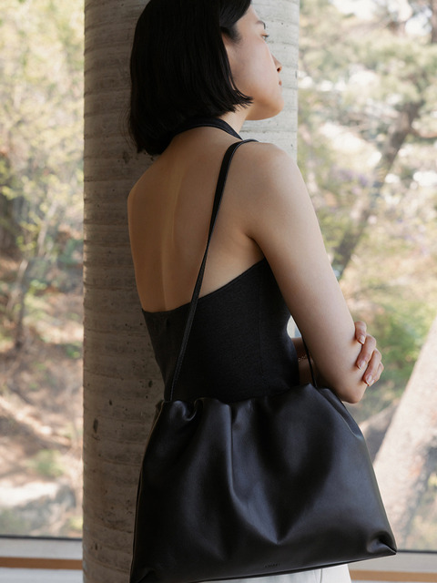 루아레 [리퍼브] Large Venny Shoulder Bag (3 Color)