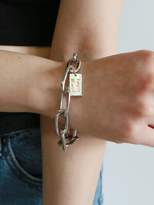 one bold chain bracelet-silver