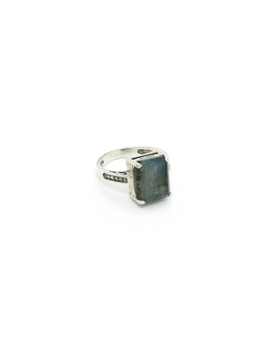 Sparkle ring(Labradoraite)