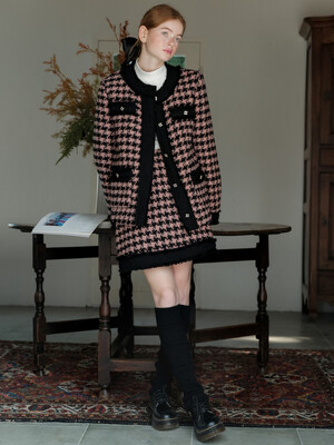 Cest_Pink houndstooth woolen skirt