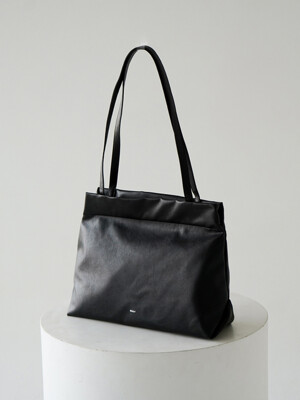 SQUARE BAG - BLACK