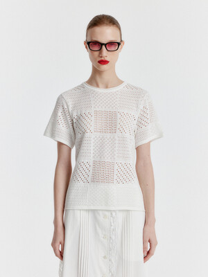 YIZU Panelled Lace Knit T-shirt - White