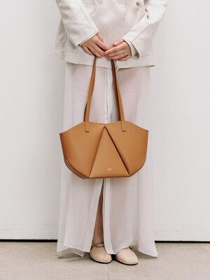 LYV Shoulder bag (Brown)