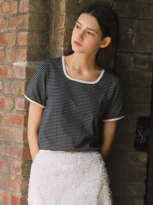 [단독] G Coloration Stripe Square Neck Half Tshirt_Navy