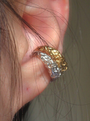 parched wreath earcuff